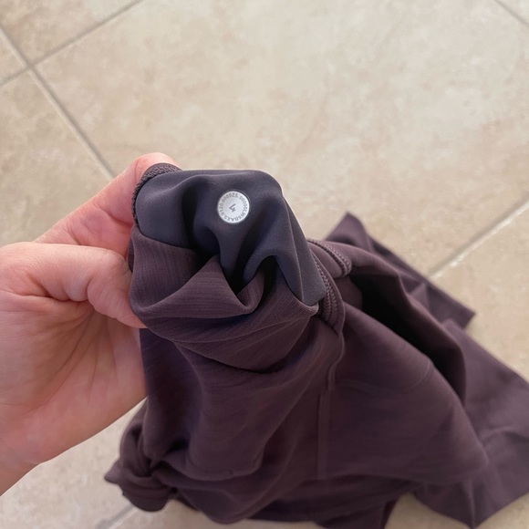 21” LULULEMON LEGGINS SIZE 4, in a great condition❗️FIRM PRICE❗️ - Picture 6 of 7